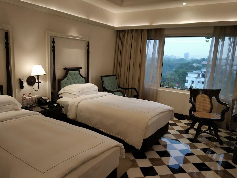 מלון כלכותה Taj Bengal מראה חיצוני תמונה