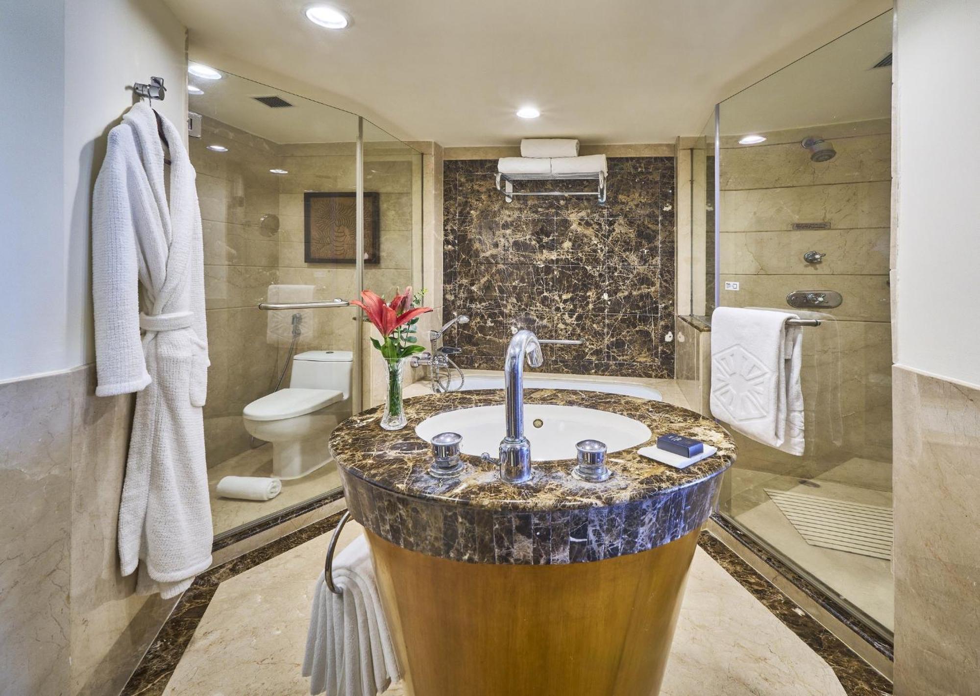 מלון כלכותה Taj Bengal מראה חיצוני תמונה